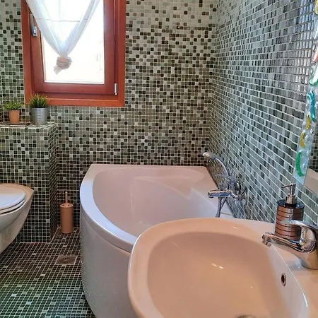 Alekos Houses-angelo דירה ליקסורי