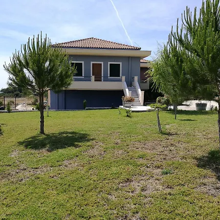 Alekos Houses-angelo * Lixouri